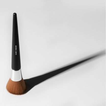 marc inbane kabuki brush