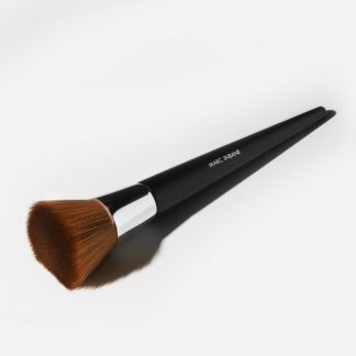 marc inbane powder brush